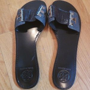 Black Tory Burch slides